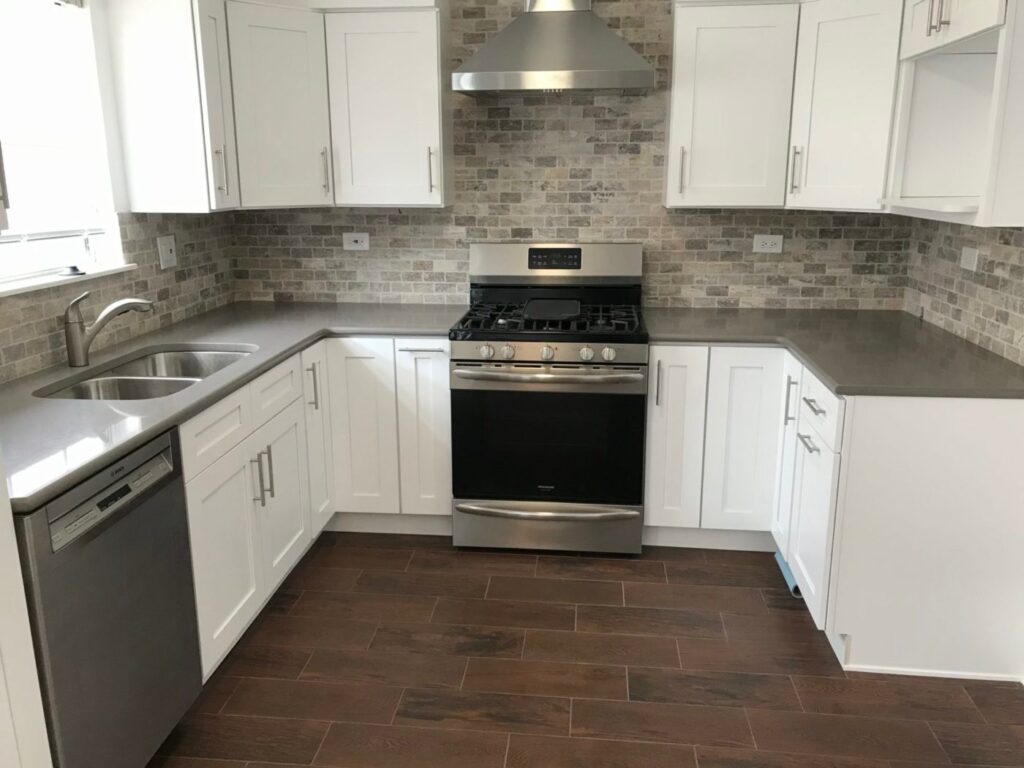 Expert kitchen, bathroom renovation and home remodeling service by Franco’s Services in Salt Lake City, Park City, Draper, Cottonwood Heights, Holladay, and Alpine, Utah